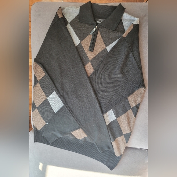 Chereskin sweater - Picture 3 of 5